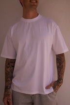SIMPLY LVN OVERSIZED T WHITE - UNISEX
