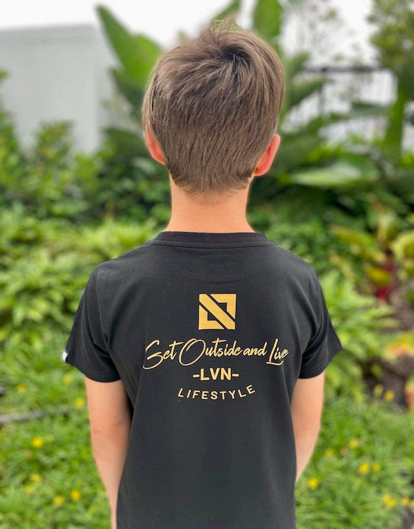 GET OUTSIDE AND LIVE GOLDEN HOUR TEE